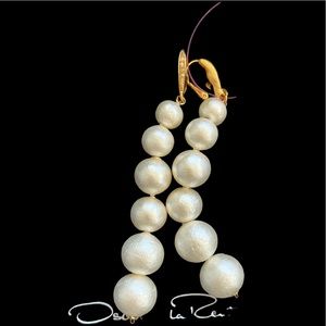 Oscar de la Renta Earrings